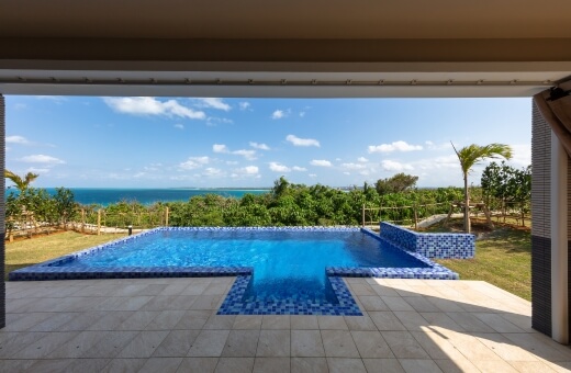 プライベートプール